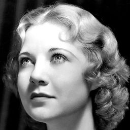 Una Merkel 飾演 Georgia Latham