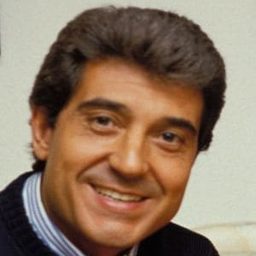 Andrés Pajares 飾演 