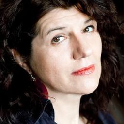 Hanna Chojnacka - 養老怨演員 飾演