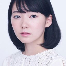 Riko Masuda 飾演 Risa Sayama