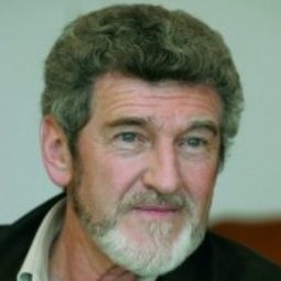 Karl Geurs - Strawberry Shortcake: Puttin' On the Glitz編劇