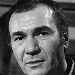 John Colicos - My Father's Shadow: The Sam Sheppard Story演員 飾演Richard Eberle