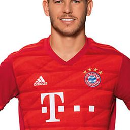 Lucas Hernandez 飾演 Self