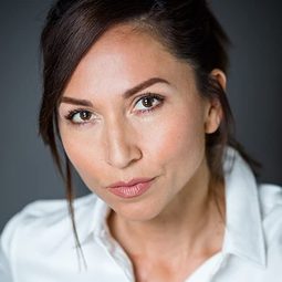 Nicole Barré - 烈探狙擊：誓不回頭演員 飾演Mirkovich