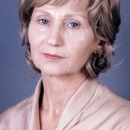 雷沙德·漢恩 飾演 Tram Depot Boss