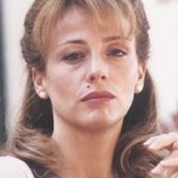 Sofia Bénard da Costa 飾演 Sofia