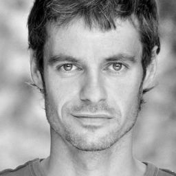 David García Palencia 飾演 Luís