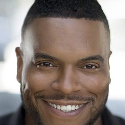 Sean Ringgold - 在我消失之前演員 飾演Devon