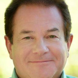 艾倫·謝爾曼 - 快手傑克演員 飾演Rodrigo