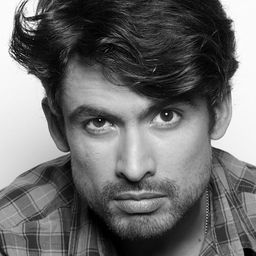 愛德華多·帕賽科 飾演 Rubén