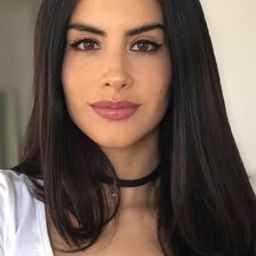 潔西卡·賽迪爾 飾演 Liliana Navarro