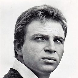 Ennio Girolami - 冷血太保 2：逃離布朗克斯演員 飾演President Henry Clark