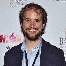 Michael Howard - Where We're Meant to Be演員 飾演John