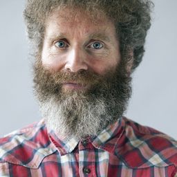 Bryan Quinn - 找到你演員 飾演Alexander