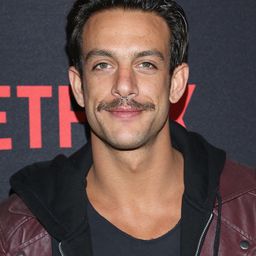 瓦昆·費雷拉 飾演 Leo