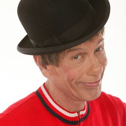 Fofito - 傷心小號曲演員 飾演Payaso listo