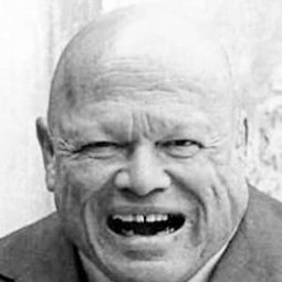 Milton Reid 飾演 Big Pirate