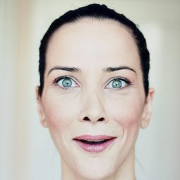 珍瑟特 - 命定的一吻演員 飾演Ayça