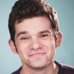 Bennett Saltzman 飾演 Billy
