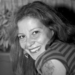 Carolina Felline 飾演 Olivia