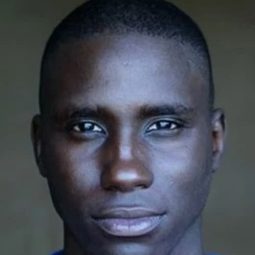 Birane Ba - 與神同行的少年演員 飾演