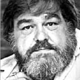 Pete Schrum 飾演 Abbott Reeves