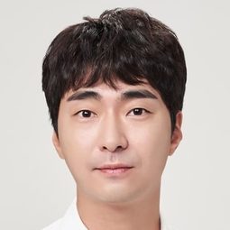 樸正表 飾演 Mr. Park