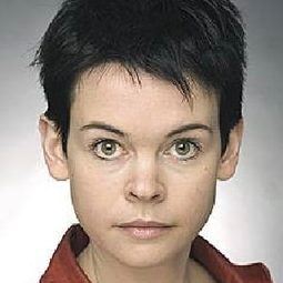 安娜·托普特 飾演 Allison