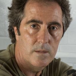 Daniel Medrán 飾演 Compañero