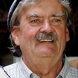 Gerhard Olschewski 飾演 Betrunkener