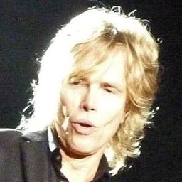 Brian Ray 飾演 Self