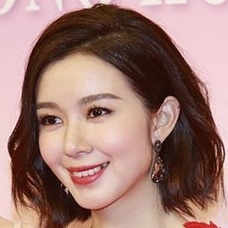 麥明詩 飾演 Laura