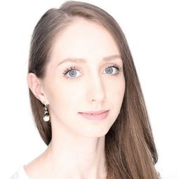 Margarita Shrayner 飾演 Marie