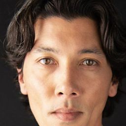 大衛·櫻井 飾演 Japanese Swordsman