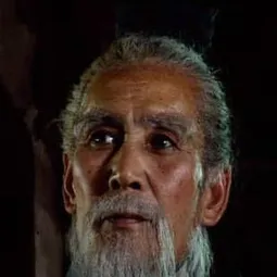 郭家慶 飾演 Chun's Father
