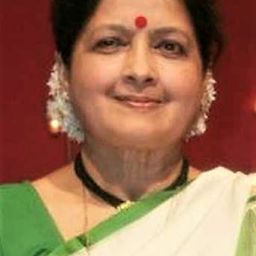 Ashalata Wabgaonkar 飾演 Radhabai