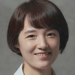 Park Hui-eun 飾演 Yeon-kyung