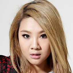 鄭欣宜 飾演 Best Friend