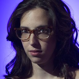 Vera Spinetta 飾演 Soledad