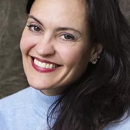 布莉姬·普帕特 飾演 Jenny