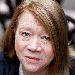 Veronika Nowag-Jones - Upstairs演員 飾演Natalya