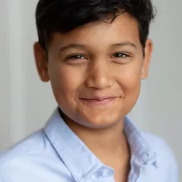 Tai Wano 飾演 Hospitalized Child