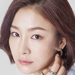 樸孝朱 - 危險的見面禮演員 飾演Jin-kyung