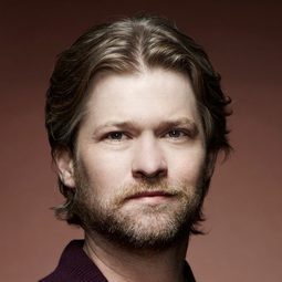 Todd Lowe 飾演 Jimmie Dickenson