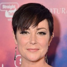 Kim Rhodes 飾演 Christine