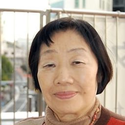 白鳥茜 - 脇役物語編劇