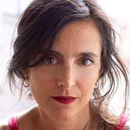 Charline Bourgeois-Tacquet - 愛•難按捺導演