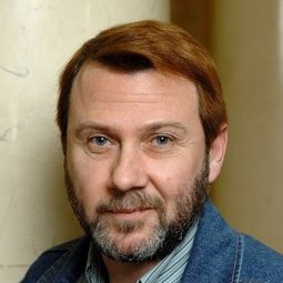 Evgeniy Ganelin - 魔僧演員 飾演Bolshevik Soldier