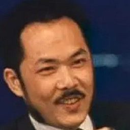 陳敬 飾演 