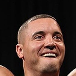 Pat Barry 飾演 Self